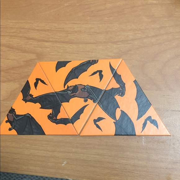 Triangular shaped puzzles - Picture 3 of 6